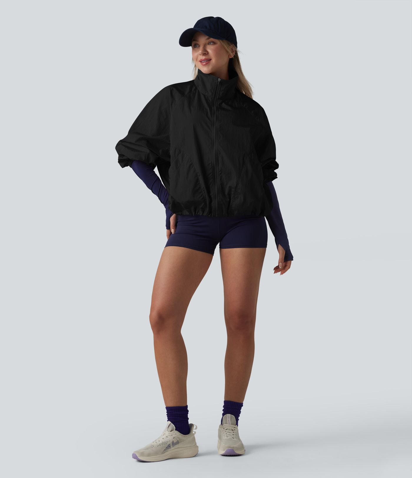 Durable Water Repellent Stand Collar Long Sleeve Zipper Workout Jacket with Pockets