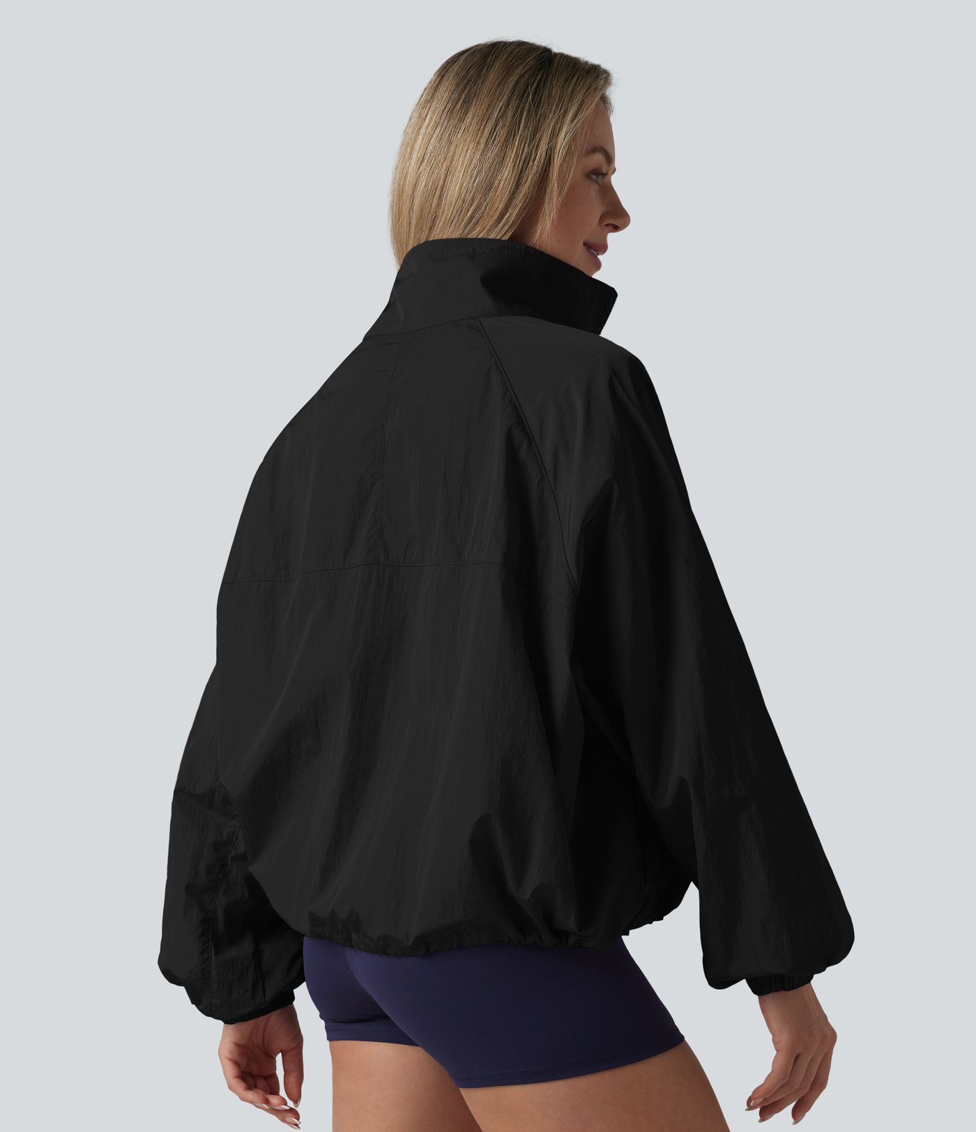 Durable Water Repellent Stand Collar Long Sleeve Zipper Workout Jacket with Pockets