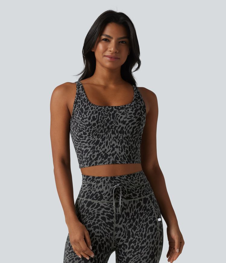 Halara UltraSculpt™ - Verkürztes Yoga-Tanktop mit U-Ausschnitt, integriertem BH, Leopardenmuster und Cut-Out-Design