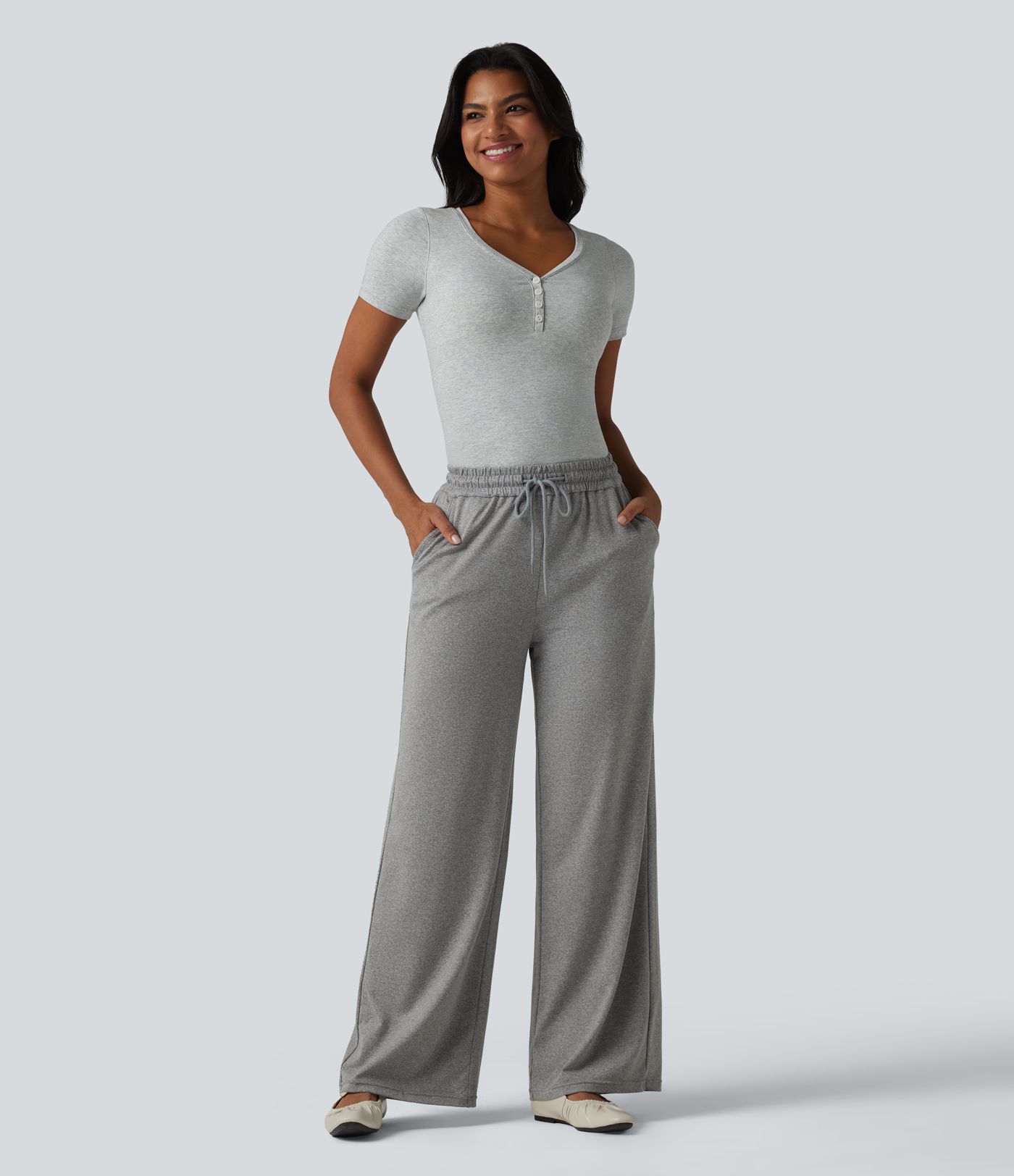 Halara Cotton Jersey V-neck Short Sleeve Built-in Bra Casual T-Shirt B-DD Cups