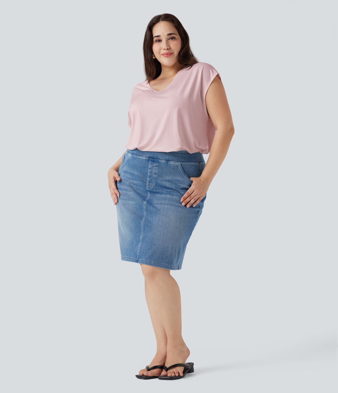 V-neck Short Sleeve Casual Plus Size T-Shirt