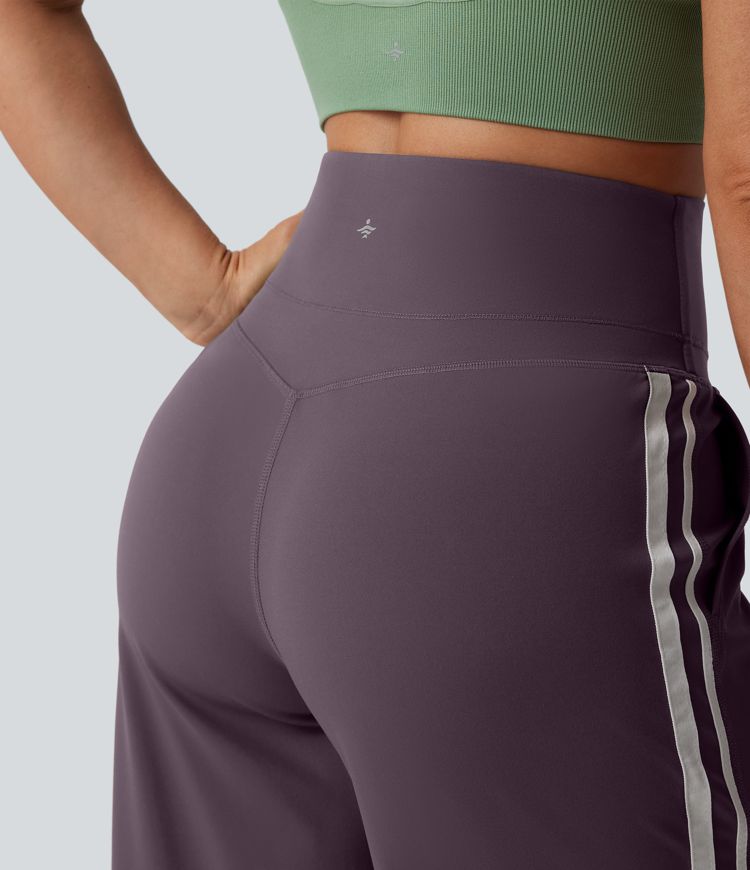 Halara UltraSculpt™ luźne spodnie do jogi z wysokim stanem i kontrolą kontroli, w paskach color-block, z kieszeniami