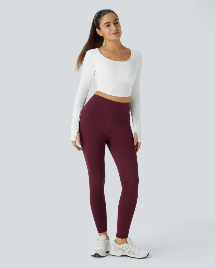 Elongates the Legs