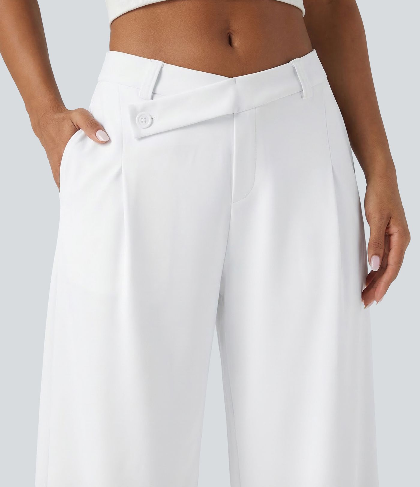 Halara Flex™ DayStretch - Schmal zulaufende Arbeits-Hose mit mittelhohem Bund und Seitentaschen