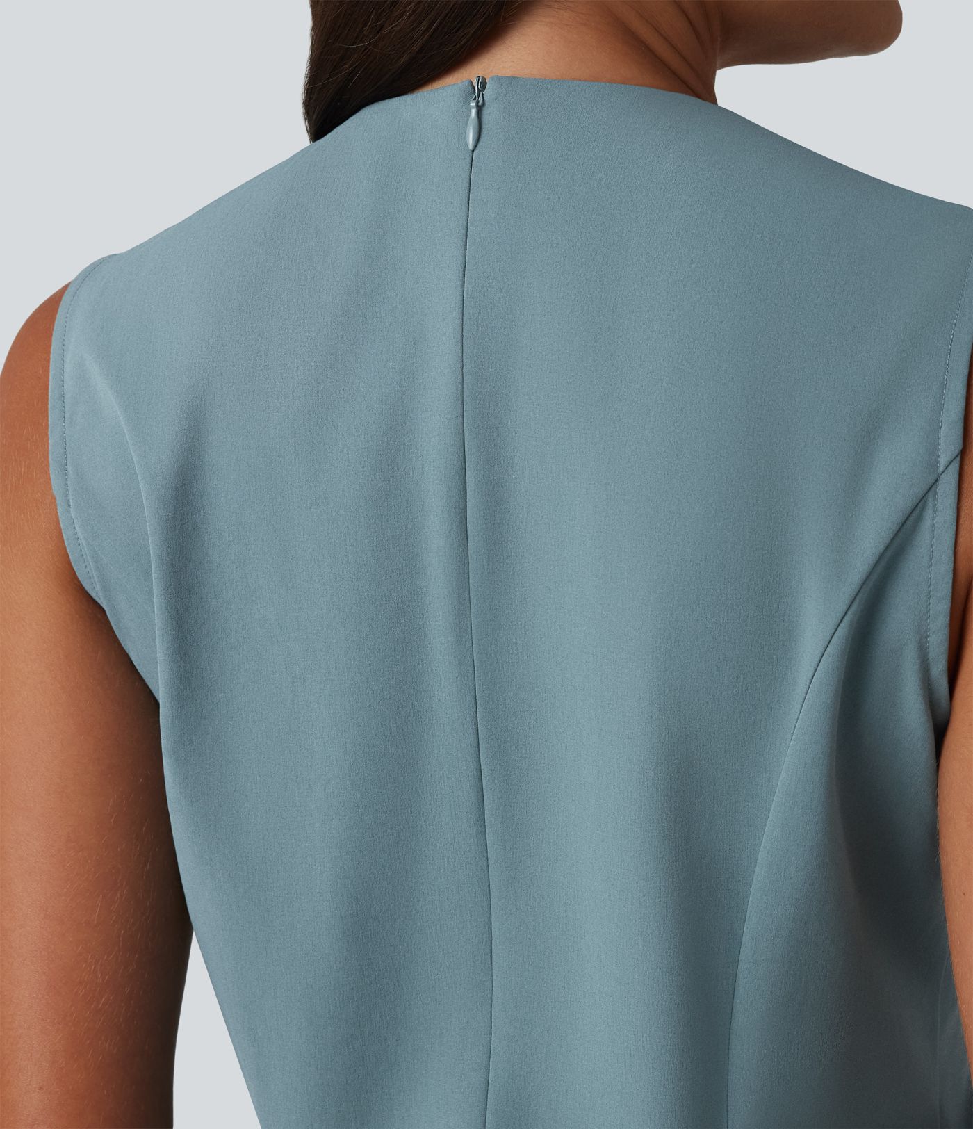 V-neck Sleeveless Pleated Invisible Zipper Mini A-line Stretchy Poplin Work Dress with Pockets