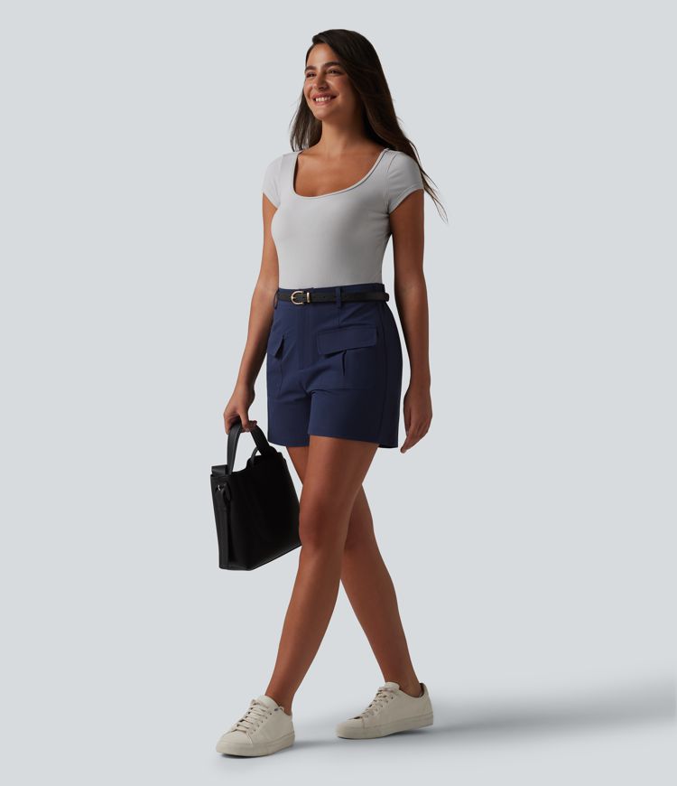 Office shorts made of elastic poplin with a mid-rise waist and side pockets - 10.2 cm