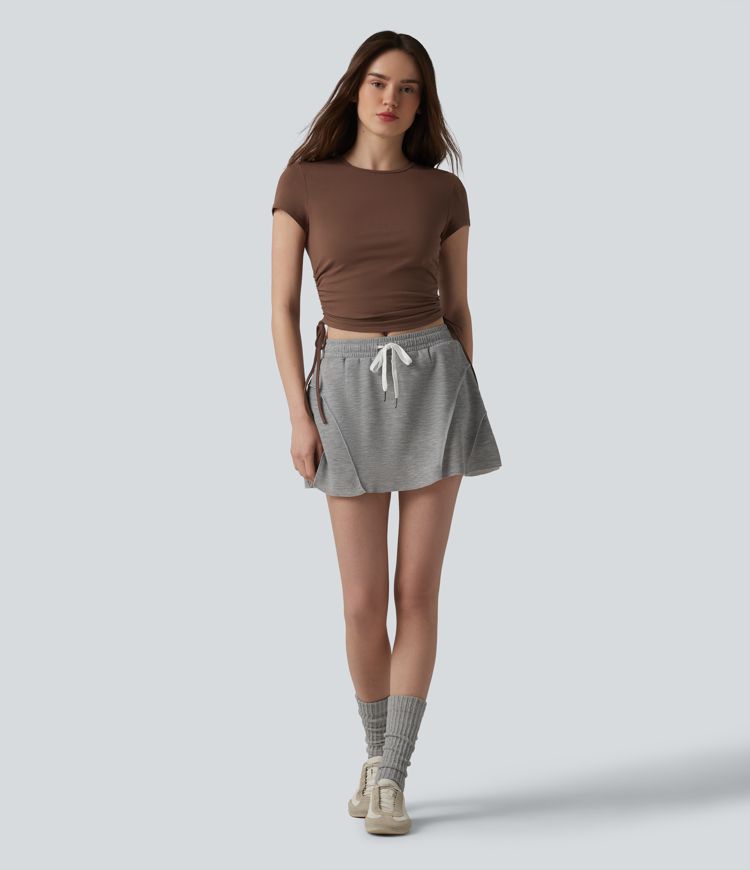 Halara Cotton Jersey - Lässiges, gerafftes T-Shirt mit Rundhalsausschnitt, Kordelzug und Schlüssellochrücken