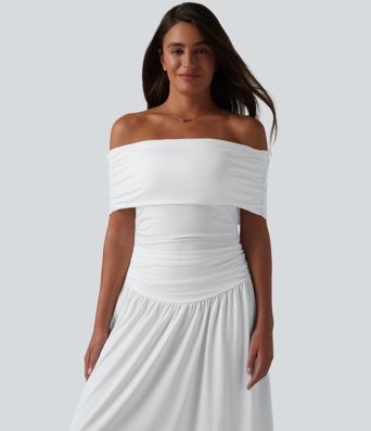 Robe casual maxi fluide gainante froncée à épaules dénudées avec brassière intégrée