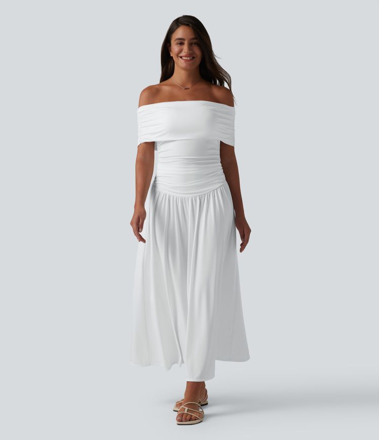 Robe casual maxi fluide gainante froncée à épaules dénudées avec brassière intégrée