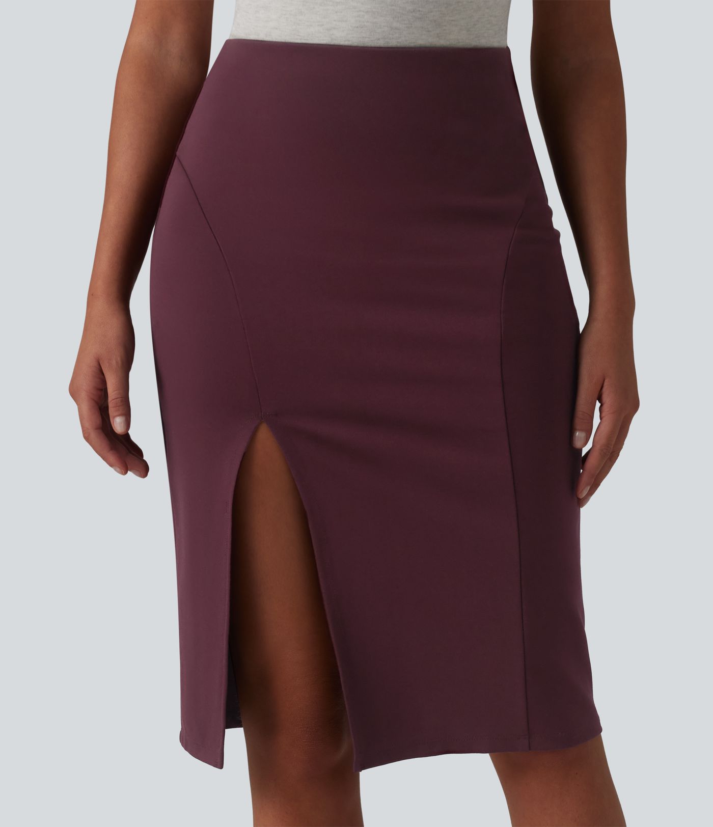 Lässiger, figurbetonter Midirock mit hohem Bund - knielang