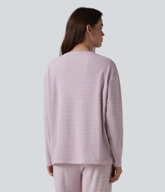 Striped lounge top with round neck and long sleeves
