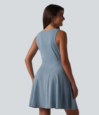 Halara Flex™ - Ausgestelltes, ärmelloses Minikleid aus verwaschenem Lyocell-Denim mit V-Ausschnitt