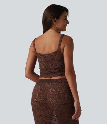 Top corto sin mangas de punto calado