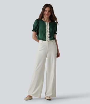 Rund hals, pufærmet, korte ærmer, afslappet bluse i kontrastblonder