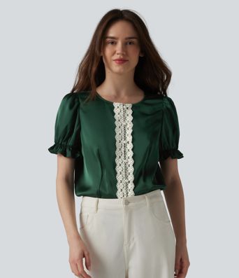 Rund hals, pufærmet, korte ærmer, afslappet bluse i kontrastblonder