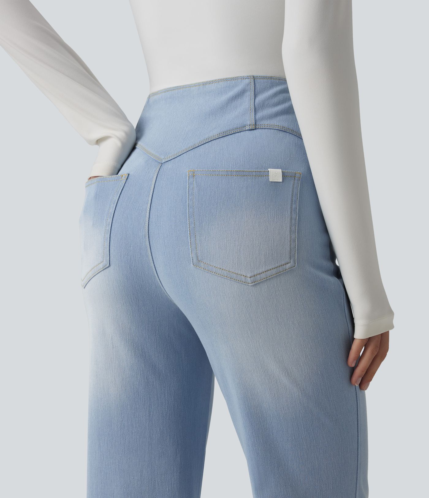 Halara Flex™ - Lässige Flare-Jeans mit hohem Bund, Seitentaschen und Bauchkontrolle