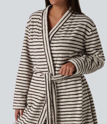 Robe d'intérieur longue en flanelle à rayures manches longues ouverte avec ceinture