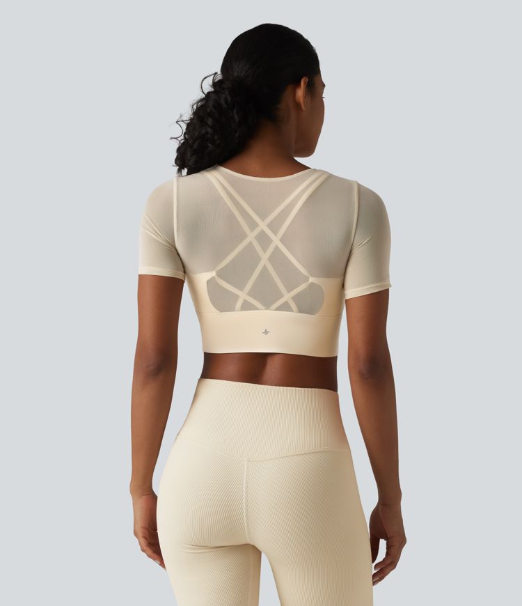 Contrast Mesh Short Sleeve 2-in-1 Cropped Yoga Sports Top Contrast Mesh Short Sleeve 2-in-1 Cropped Yoga Sports Top