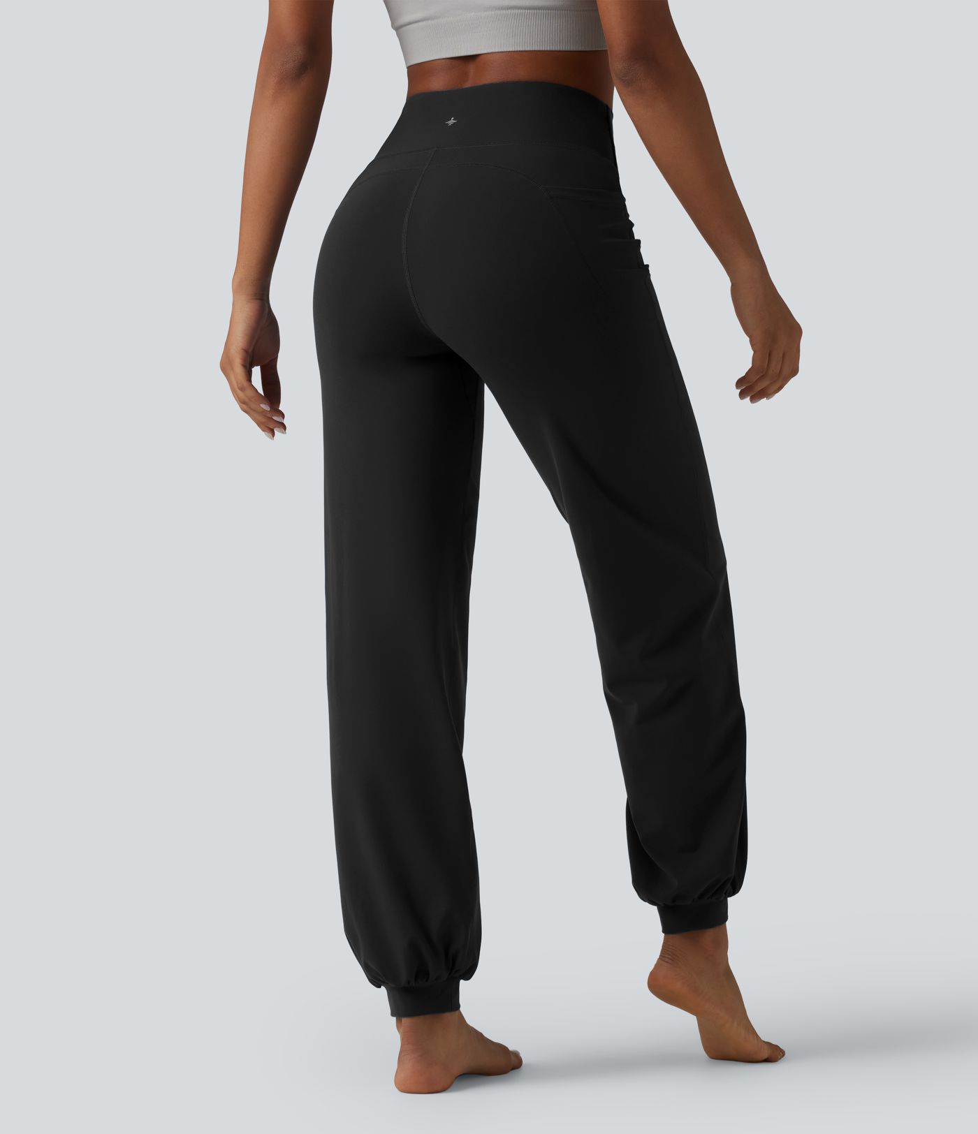 Halara Ultrasculpt™ High Waisted Tummy Control Dance Balloon Joggers with Pockets