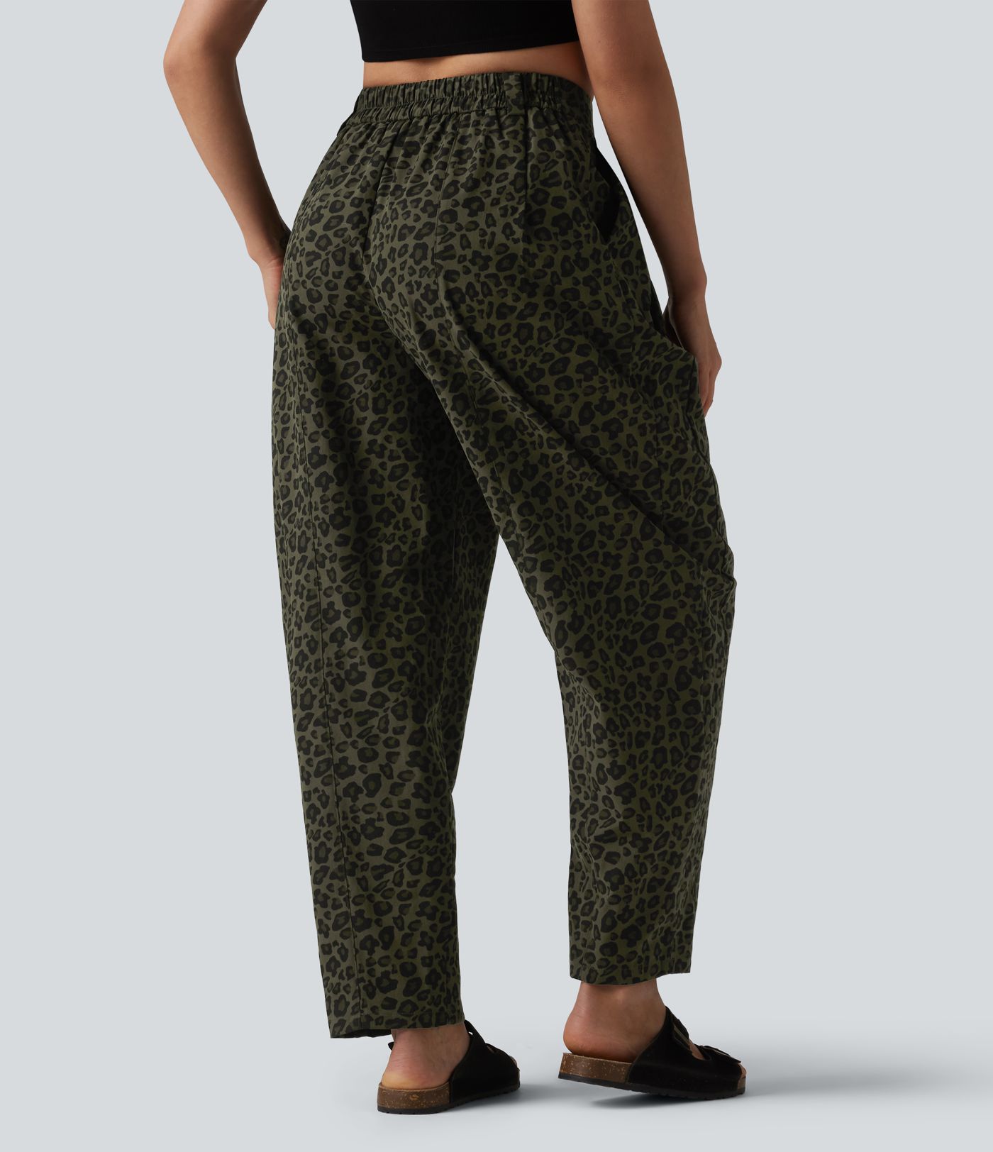 Mid Rise Leopard Print Casual Barrel Leg Pants with Pockets