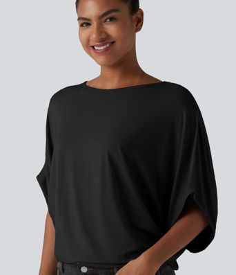 Round Neck Batwing Sleeve Relaxed Casual Top