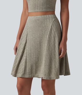 Lässiger 2-in-1 Flare-Minirock aus geripptem Strick mit hohem Bund und Seitentaschen