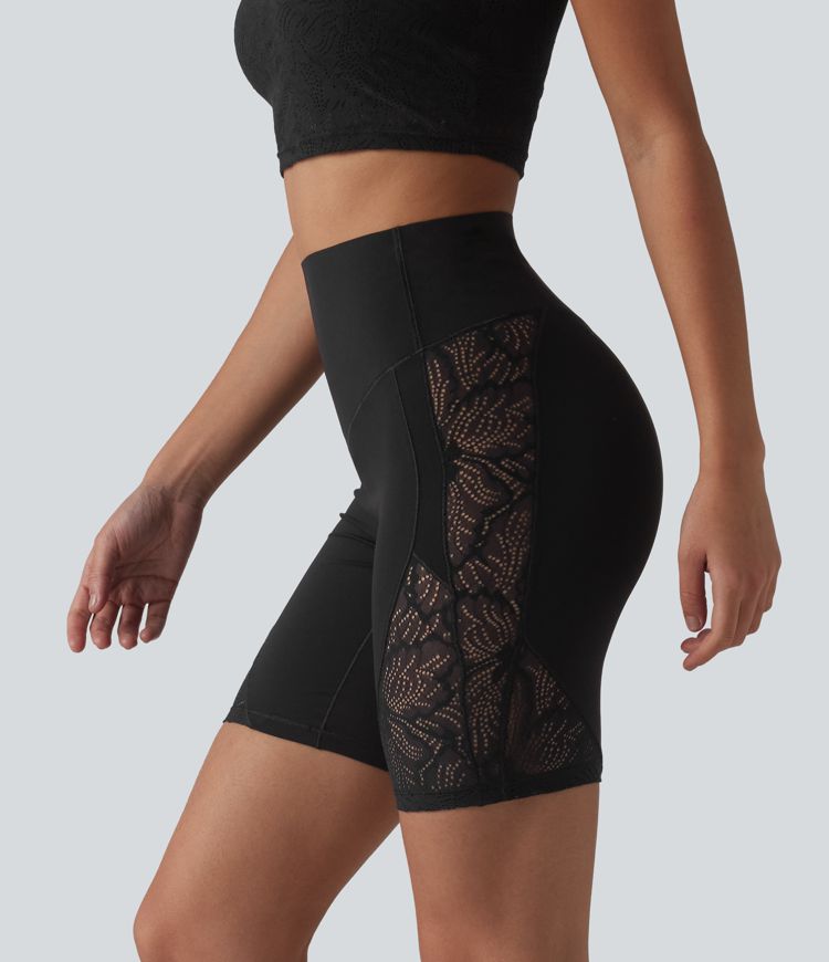 Noir Short cycliste de yoga Halara UltraSculpt™ taille haute ventre plat en dentelle contrastée, 17,5 cm, avec poche / 1