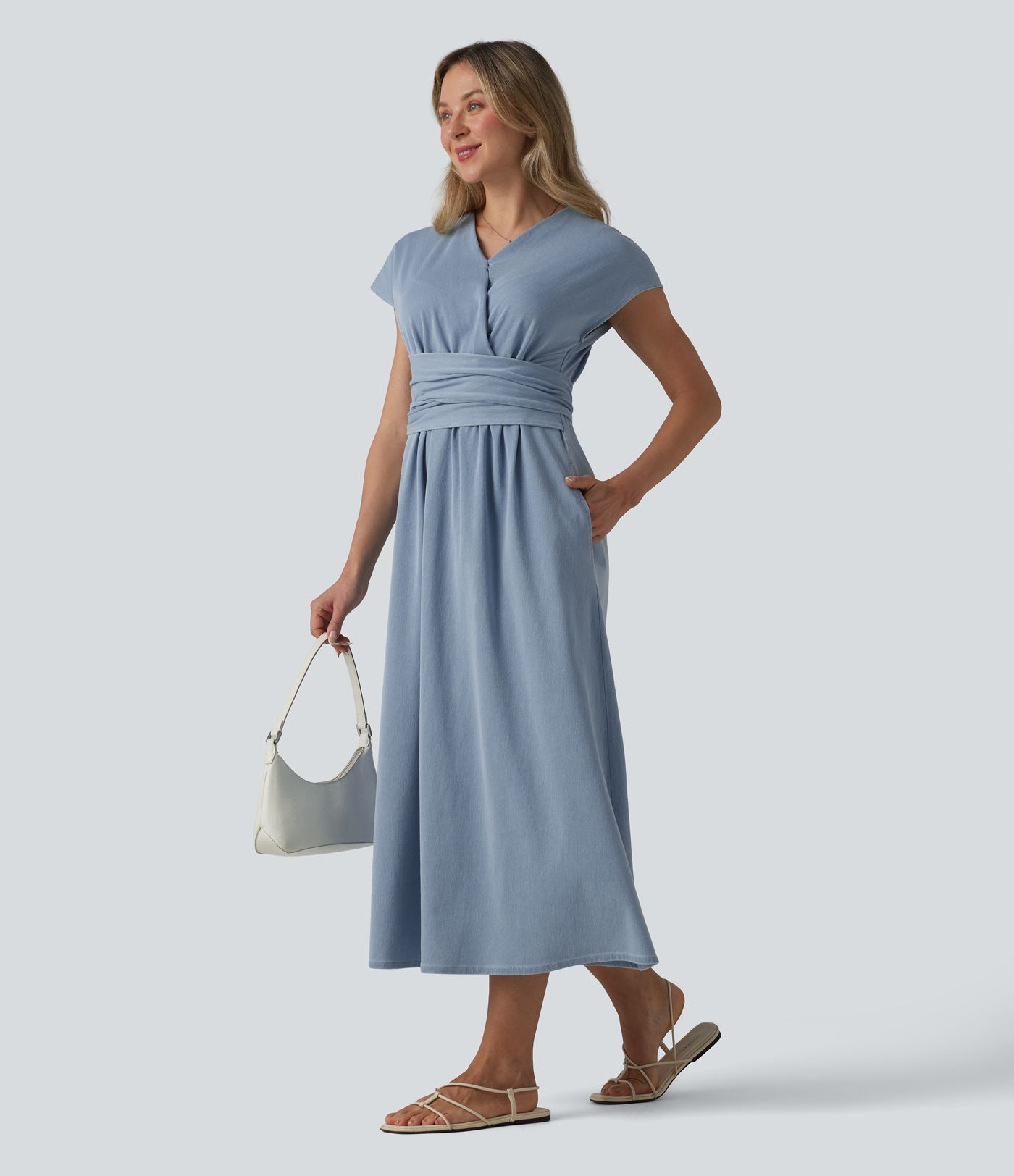 Halara Flex™ vestido midi casual de denim con escote en V, mangas cortas, lazo trasero y bolsillos Halara Flex™ vestido midi casual de denim con escote en V, mangas cortas, lazo trasero y bolsillos