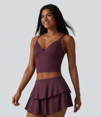 Débardeur court décontracté SoftlyZero™ à bretelles ajustables et œillets, avec soutien-gorge intégré et toucher frais.
