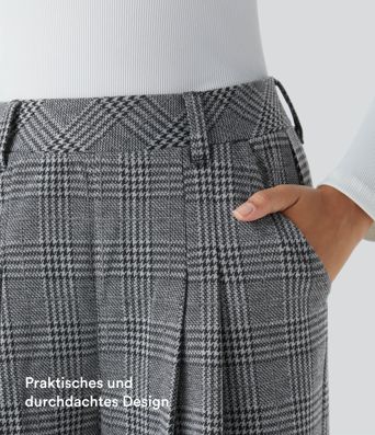 Lässige Hose mit hohem Bund, Seitentaschen, Karomuster und weitem Bein