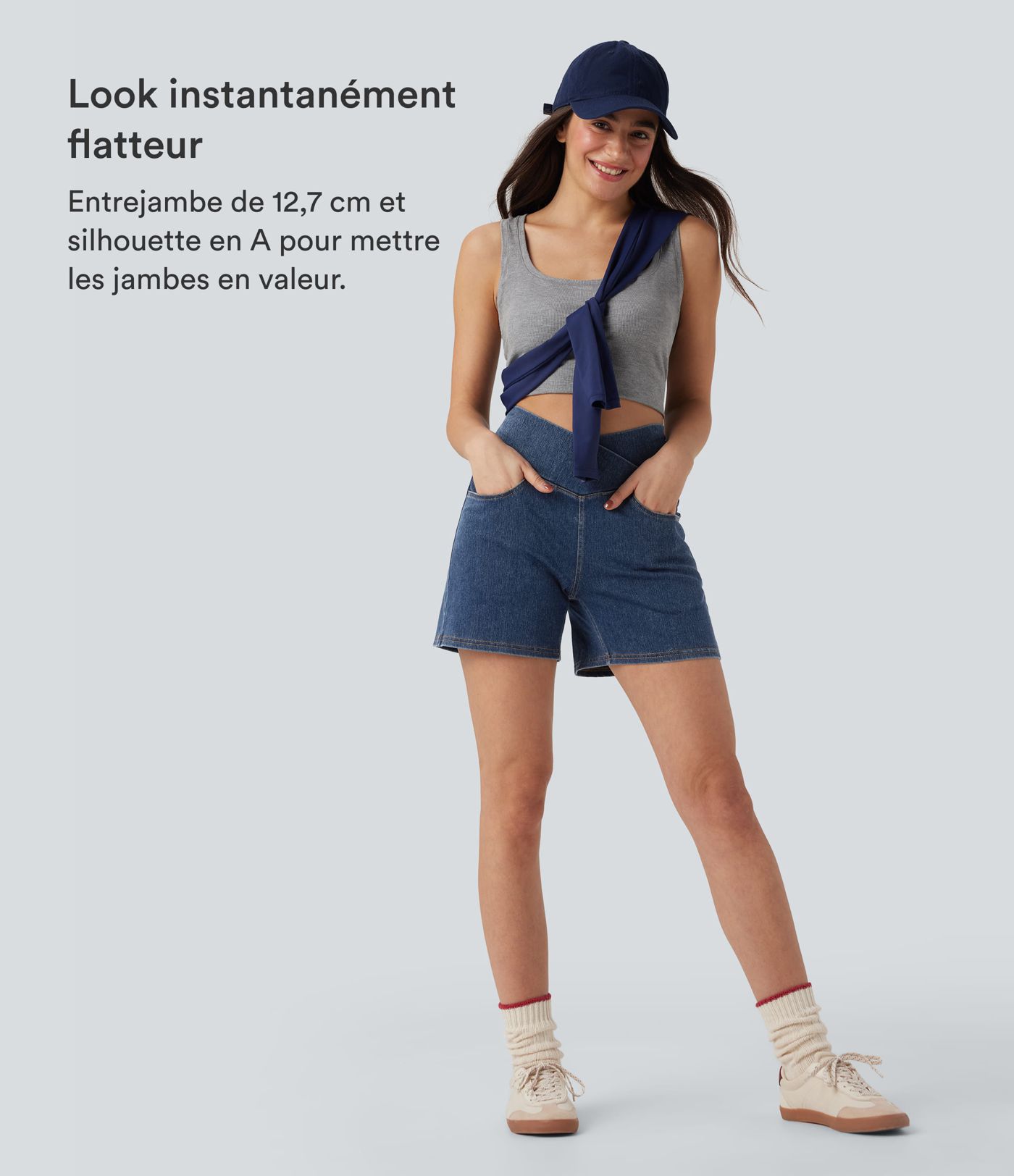 Halara Flex™ Short décontracté évasé à jambe large en denim extensible délavé taille haute croisée avec poches multiples