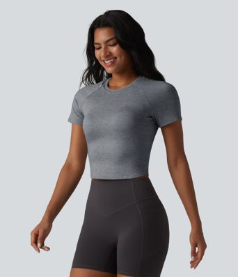 Yoga-Sport-Top mit Rundhalsausschnitt, kurzen Ärmeln und integriertem BH