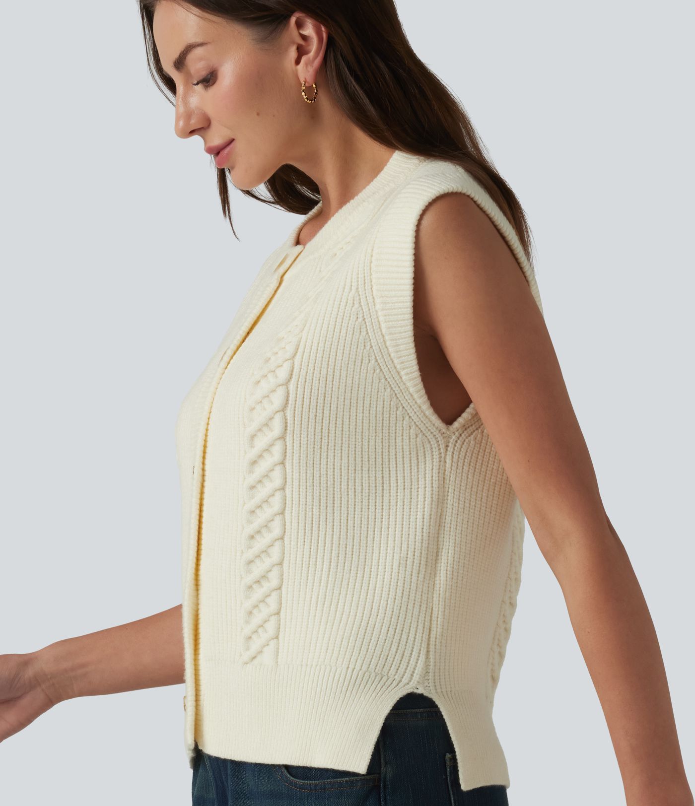 Round Neck Split Hem Button Fly Casual Sweater Vest