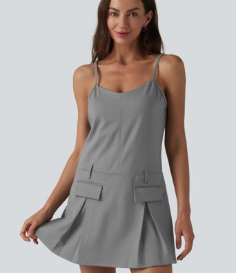 Lässiges Slipkleid mit kurzen, gerafften Streifen und Taschen