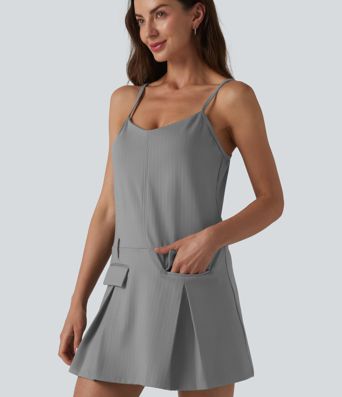 Lässiges Slipkleid mit kurzen, gerafften Streifen und Taschen