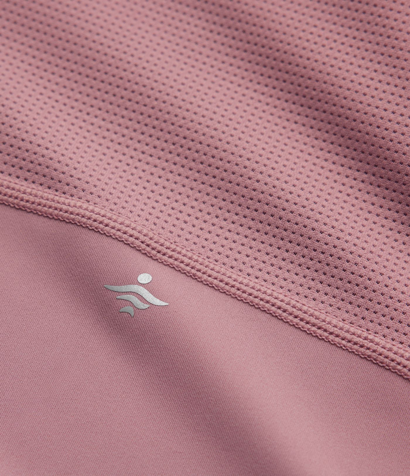 Round Neck Long Sleeve Curved Hem Eyelet Cool Touch Quick Dry Running Sports Top-UPF50+