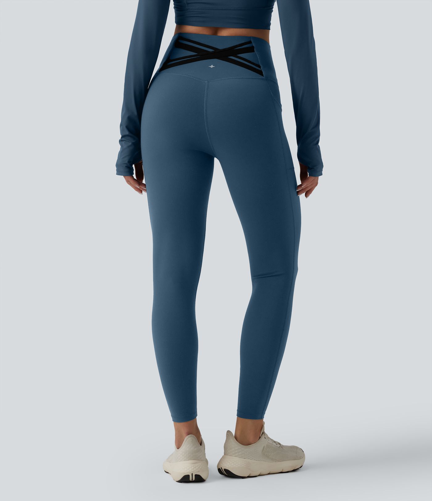 Leggings Halara Ultrasculpt™ da corsa a vita alta con controllo addominale, schiena incrociata e tasche