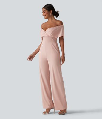 Schulterfreier, lässiger Jumpsuit mit integriertem BH, kurzen Ärmeln und Taschen Schulterfreier, lässiger Jumpsuit mit integriertem BH, kurzen Ärmeln und Taschen