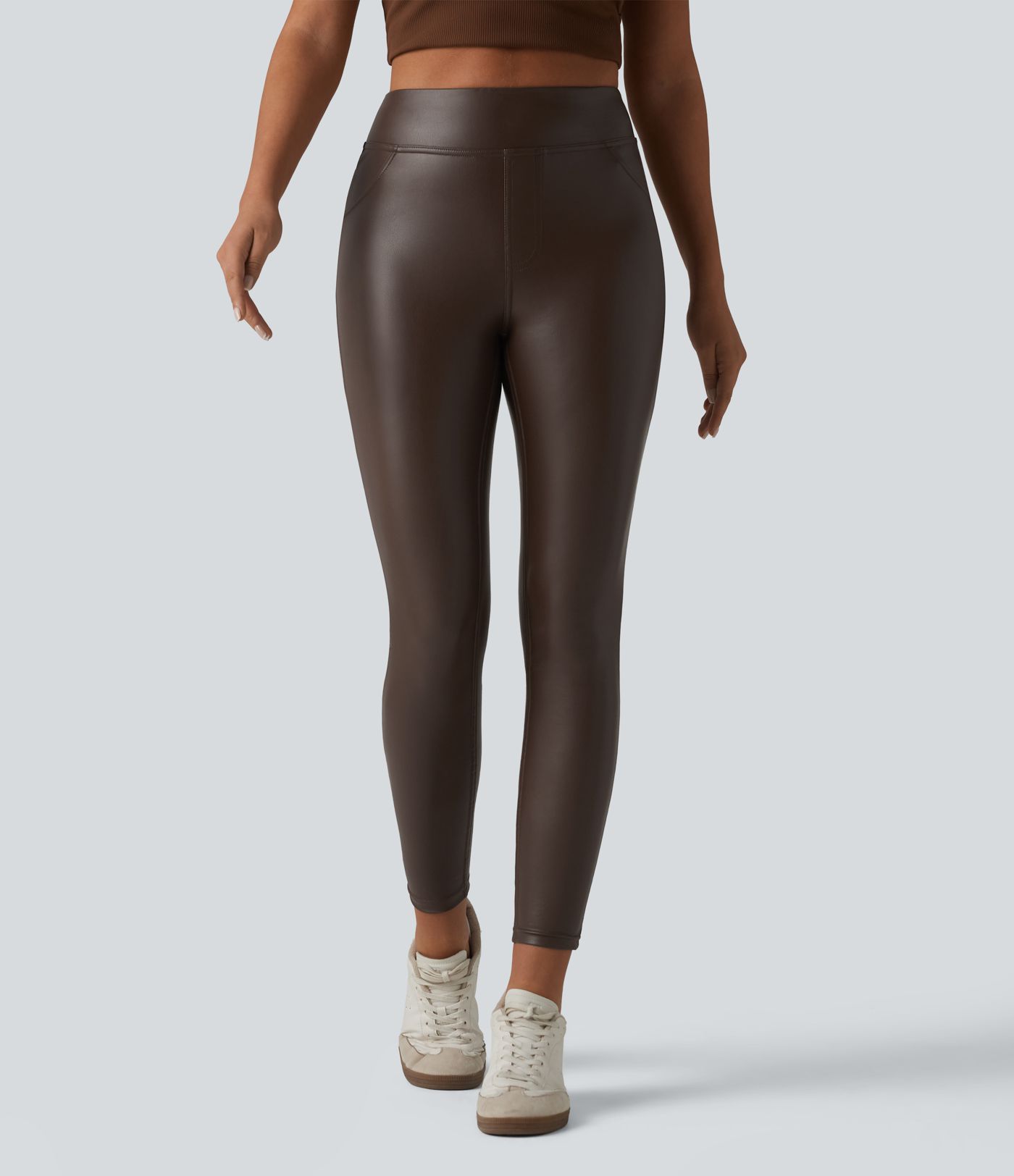 Pantalon skinny casual taille haute en simili cuir extensible avec poches Pantalon skinny casual taille haute en simili cuir extensible avec poches