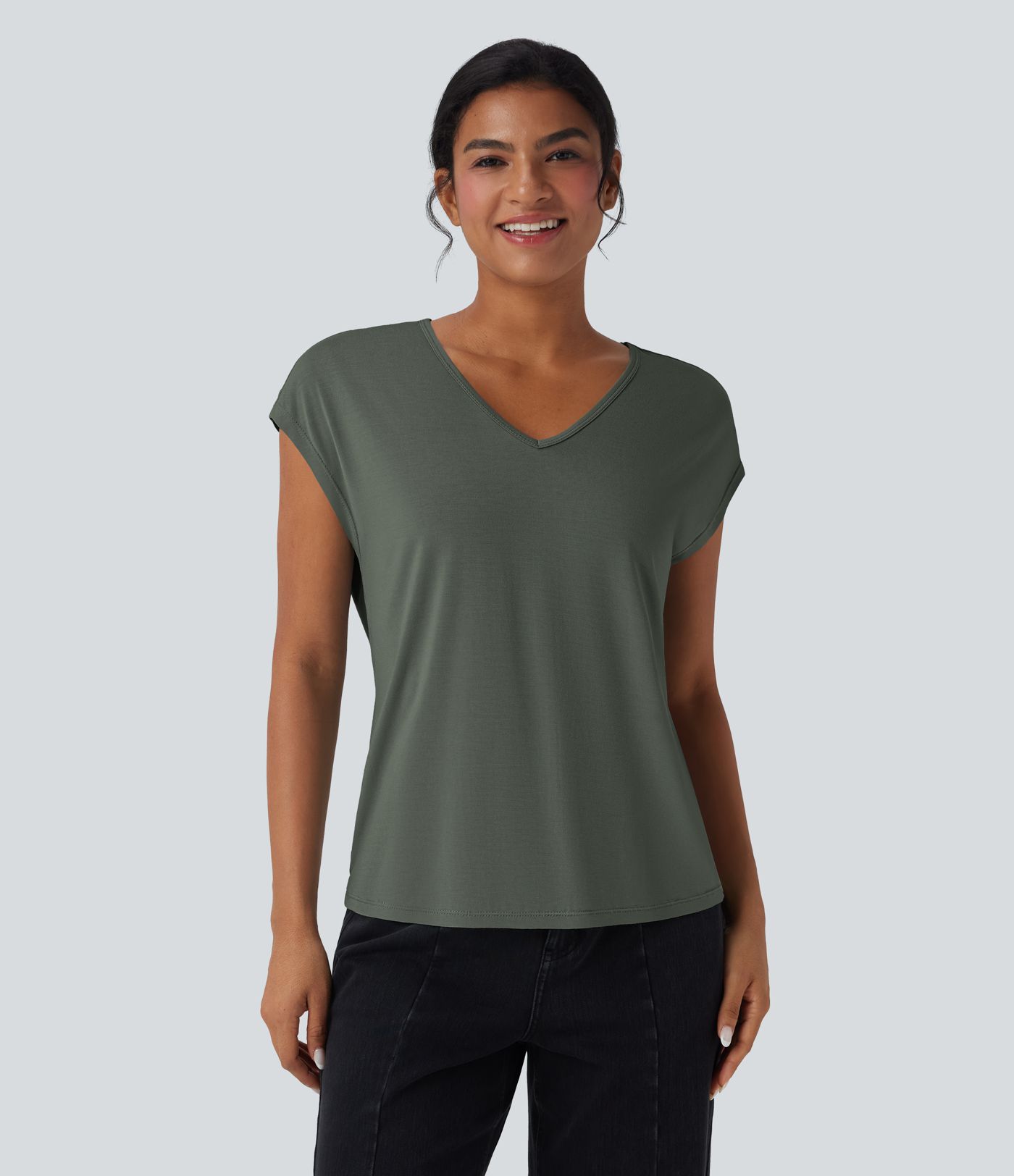 Camiseta casual de cuello en V con manga corta