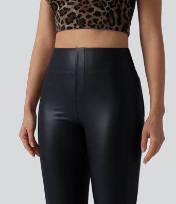 Hochgeschnittene, dehnbare Freizeithose aus PU mit hohem Bund und Taschen