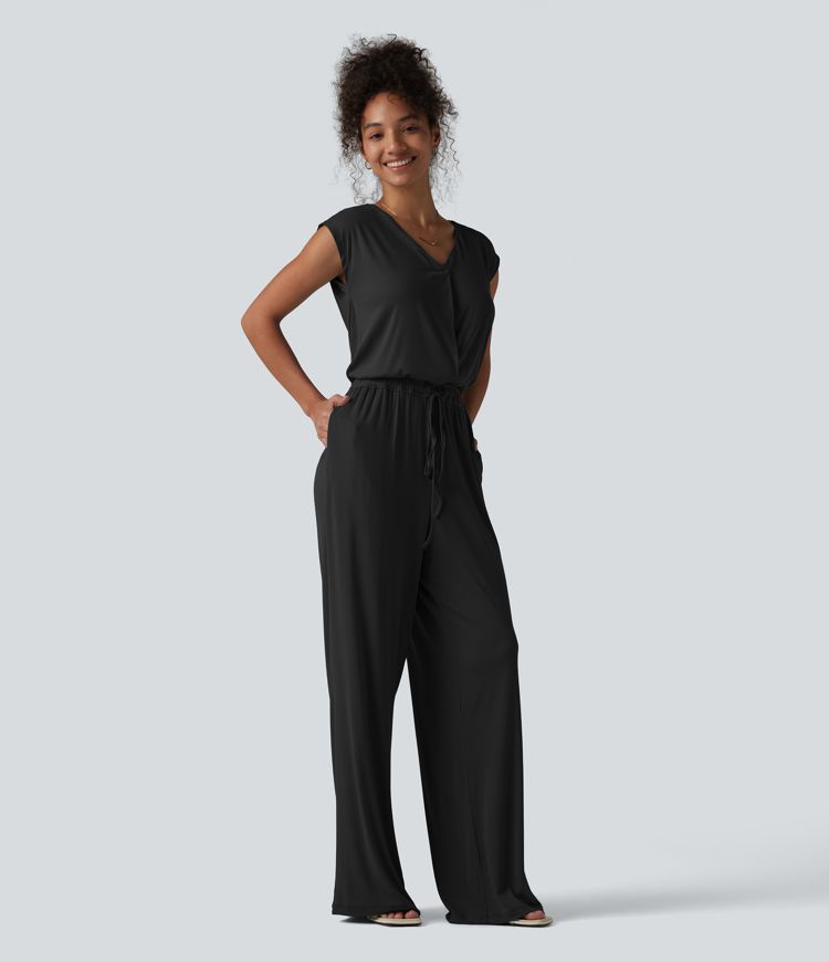 V-hals ermeløs, avslappet jumpsuit med snøring og lommer — Easy Peezy
