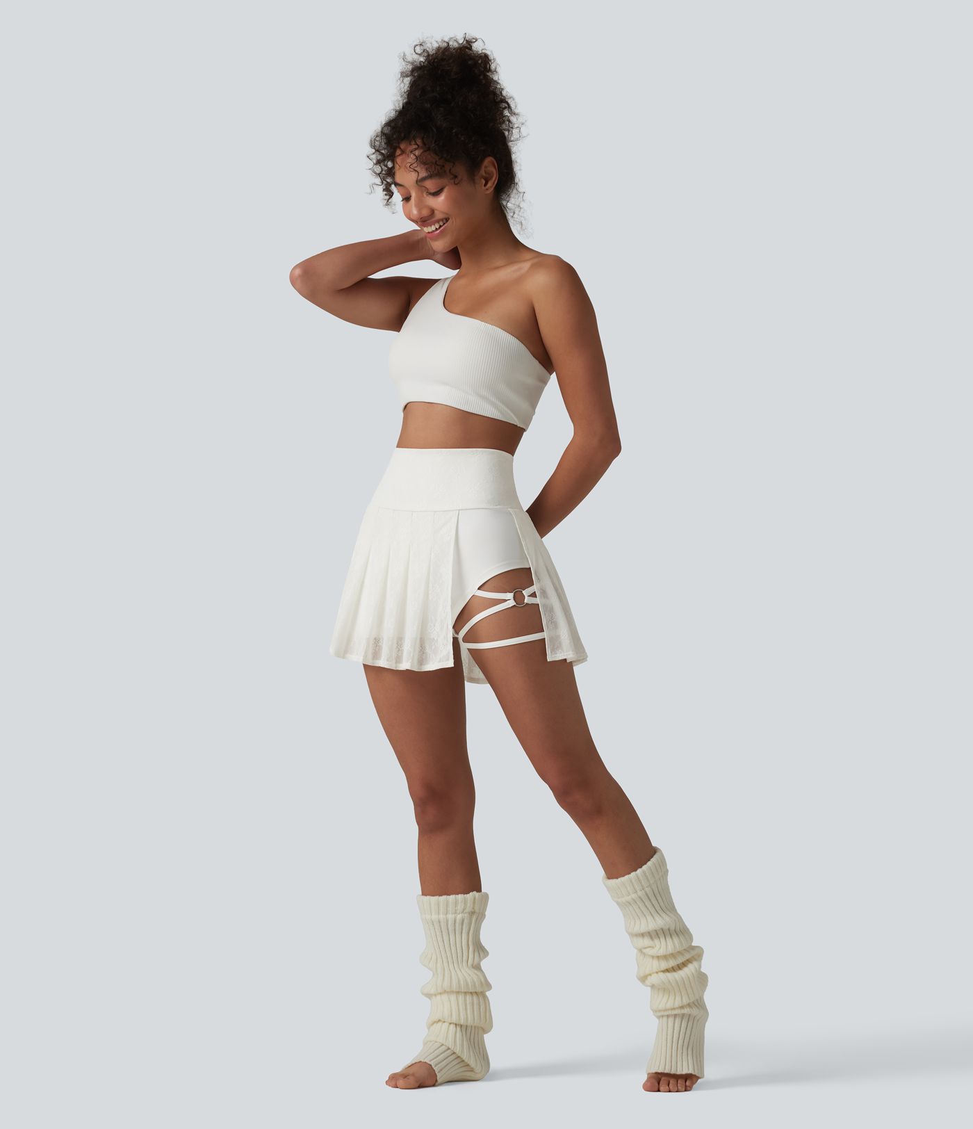 High Waisted Contrast Lace Pleated 2-in-1 Asymmetric Hem Mini Dance Skirt with Pockets