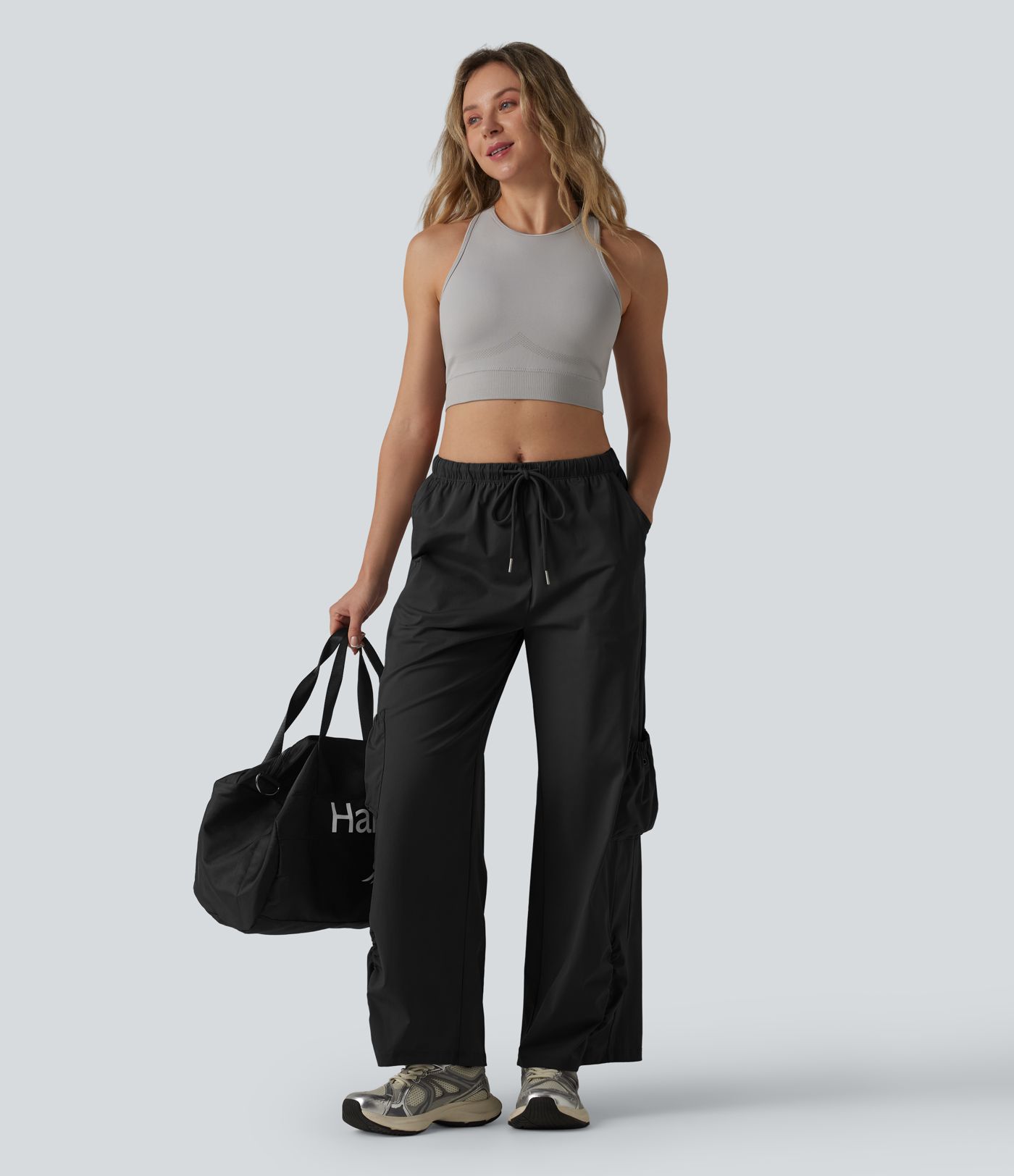 Mid Rise Drawstring Baggy Workout Cargo Pants with Pockets Mid Rise Drawstring Baggy Workout Cargo Pants with Pockets