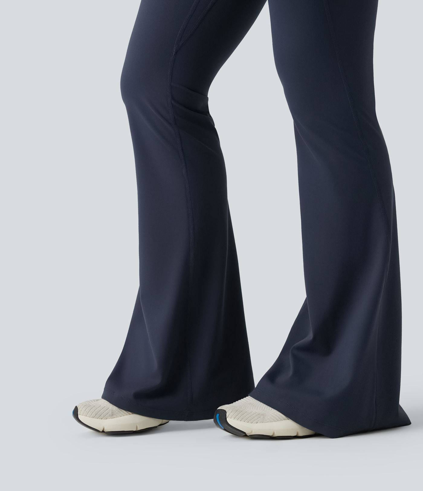 Halara UltraSculpt™ High Waisted Scrunch Butt Lifting Tummy Control Shaping Yoga Flare Leggings with Pockets