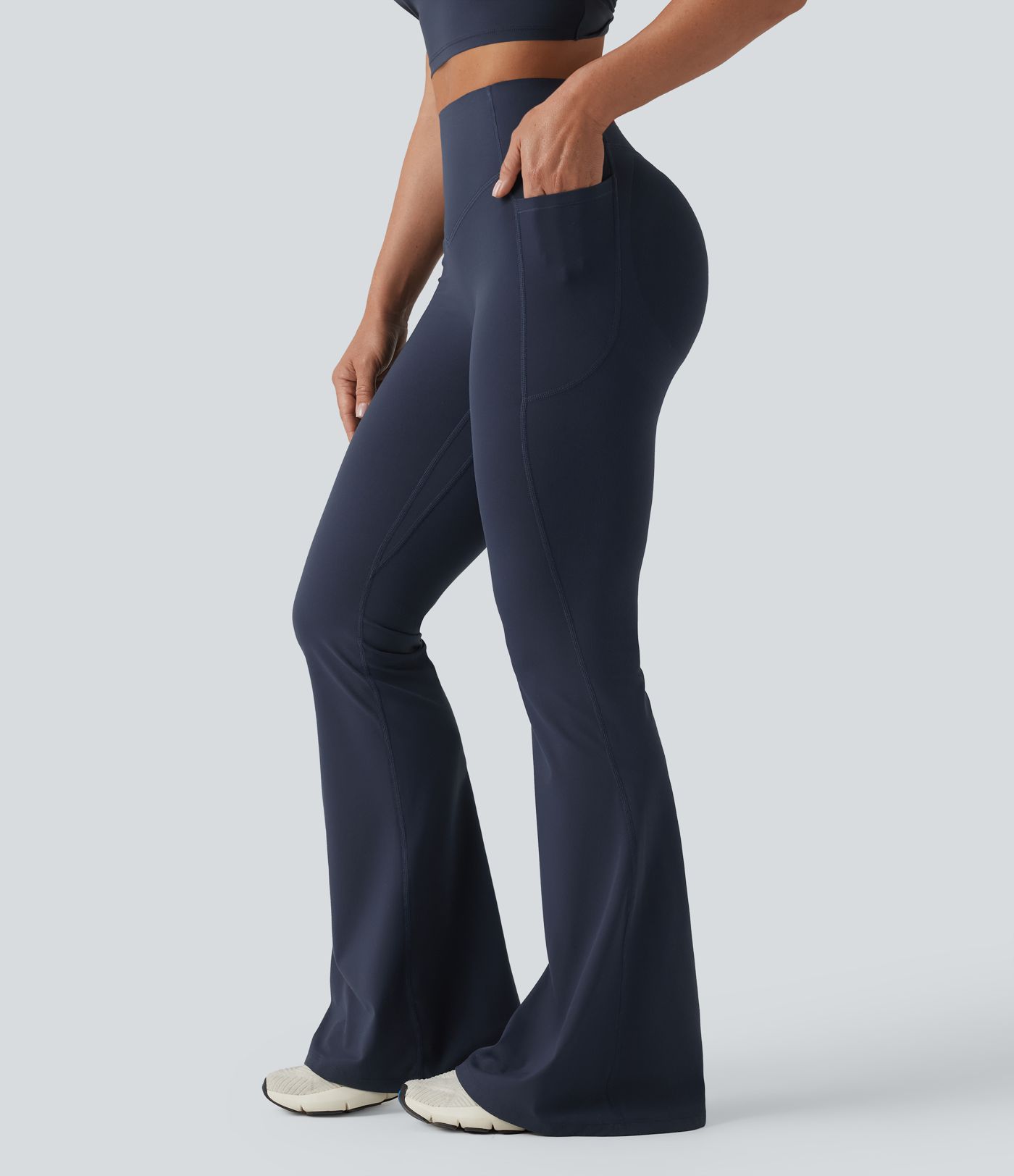 Halara UltraSculpt™ High Waisted Scrunch Butt Lifting Tummy Control Shaping Yoga Flare Leggings with Pockets