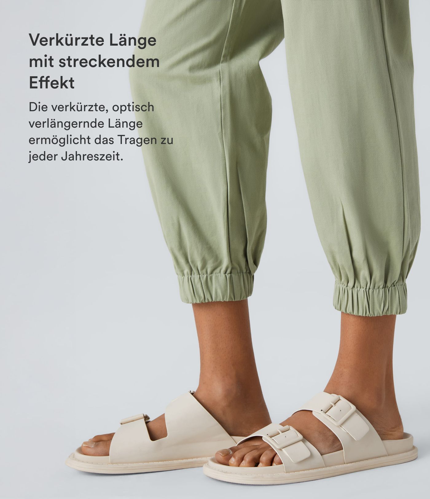 Lässige Jogginghose aus Baumwolle mit mittelhohem Bund, Knopfleiste, Reißverschluss und Seitentasche