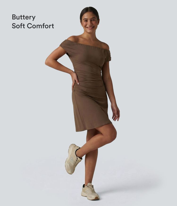 SoftlyZero™ schulterfreies, abnehmbares Träger-BH-Kleid (2-in-1) mit Taschen – ideal für Yoga und Sport.