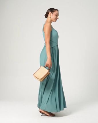 ポケット付きのゆったりとしたマキシカジュアルドレス