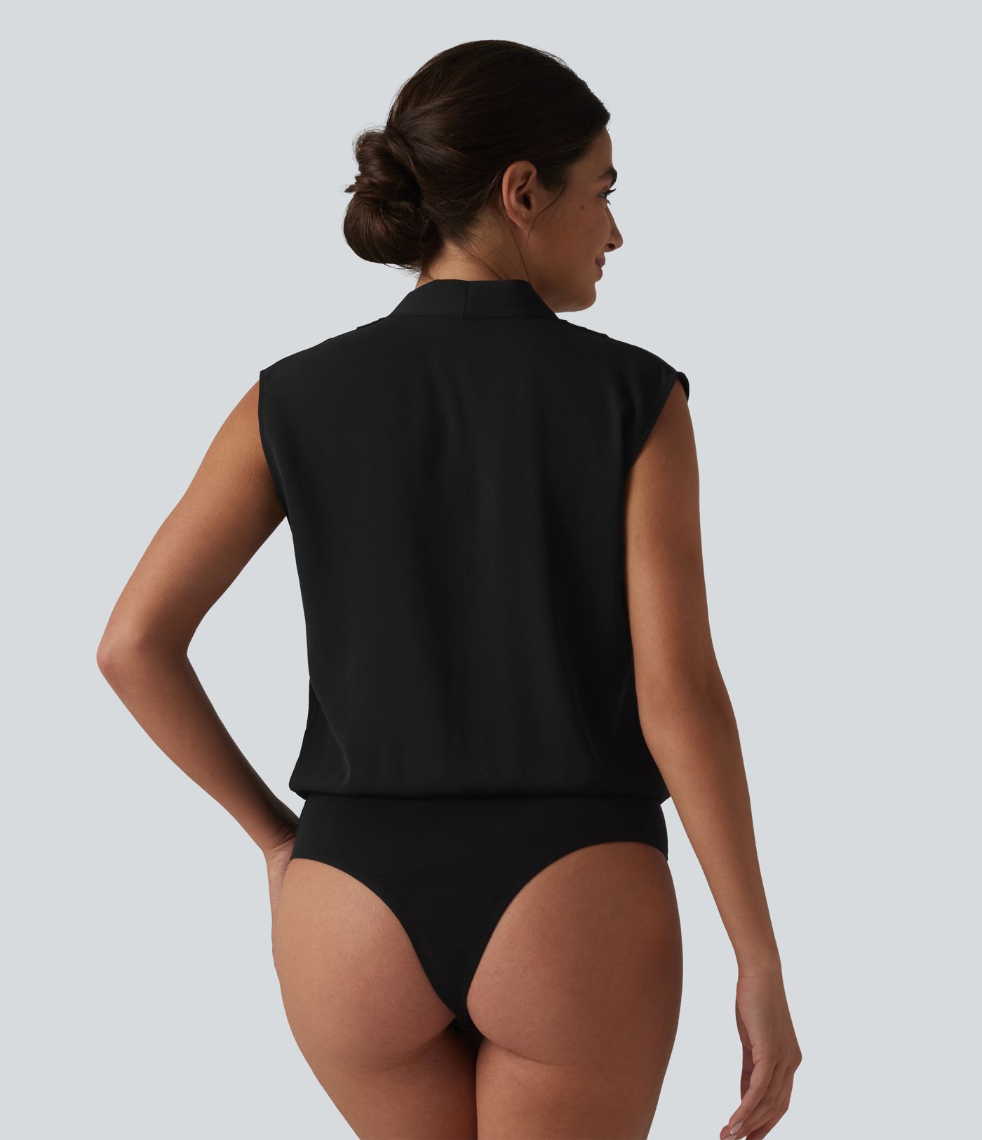 Body tailleur sans manches col V Body tailleur sans manches col V